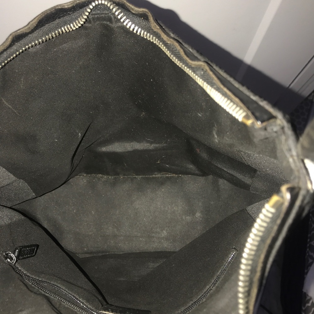 Gucci Handbag - Picture 3 of 7